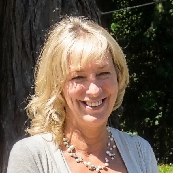 A photo of Lesley Cleaver